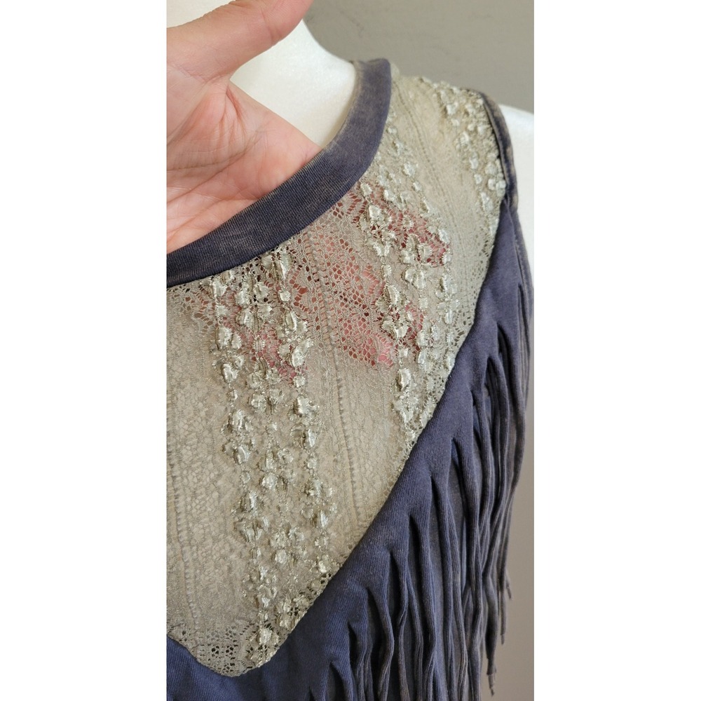 Cowgirl Legend Fringe & Lace Tank - Picture 5 of 6